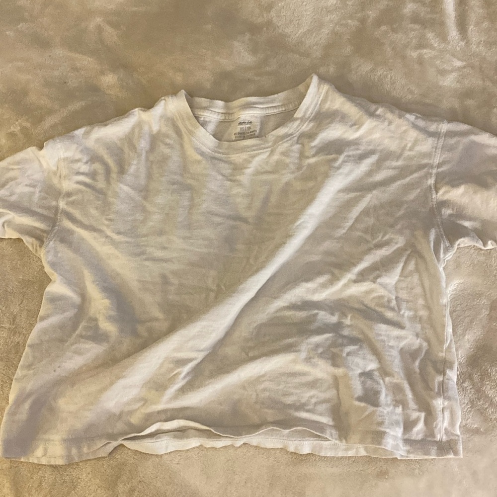 aerie cropped white tee